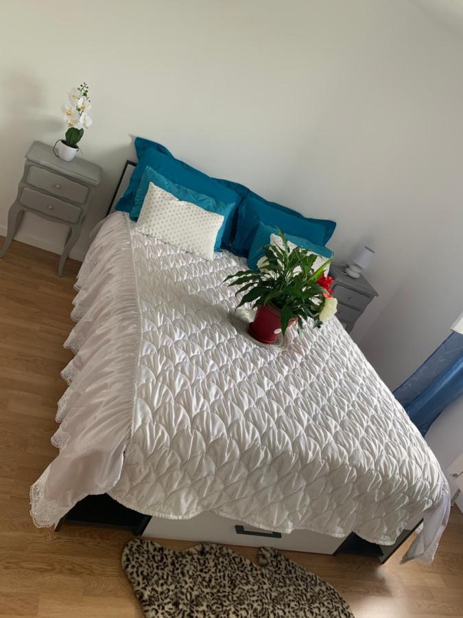 Belle Maison Avec Jardin Rdc T3 De 70M2 Vacances Ou Cure Thermale Rochefort Exteriör bild