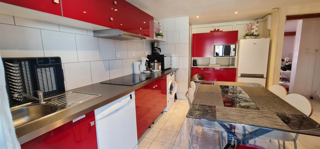 Belle Maison Avec Jardin Rdc T3 De 70M2 Vacances Ou Cure Thermale Rochefort Exteriör bild